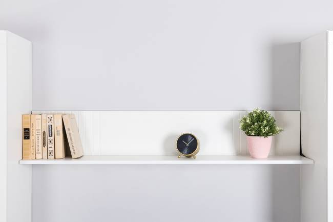 Комод для ТВ-аппаратуры с навесной полкой и широкий сервант Валенсия цвет белый шагрень