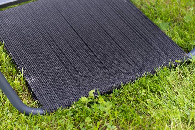 "Гранада" лаунж-зона из алюминия со столиком из HPL