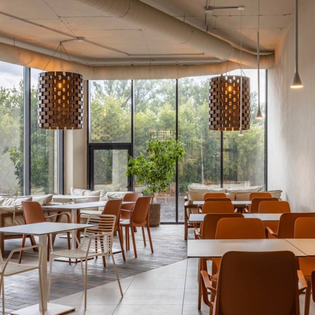 Подстолье металлическое Tiffany белый 400х400х730 мм