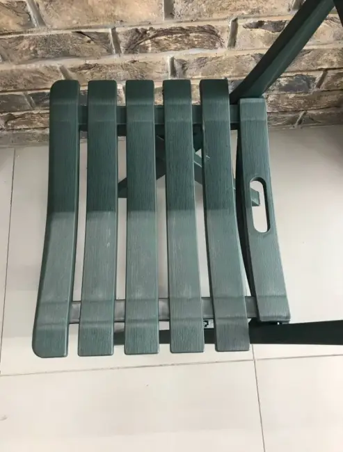 Набор стульев складных BIRKI зеленый (по 4 шт. в коробке)