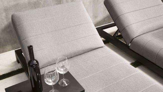 Шезлонг-лежак мягкий Bite антрацит, темно-серый 2030х900х600 мм